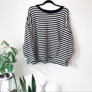 H&M | Striped Pull-Over Sweater